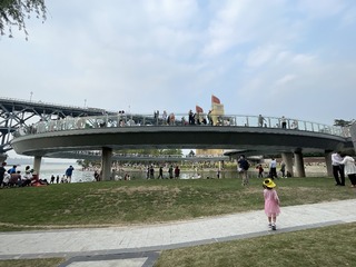 B2AFA33F-754E-459C-9449-54F8B143FE78/L0/001