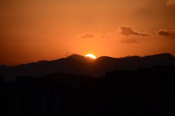 日落西山