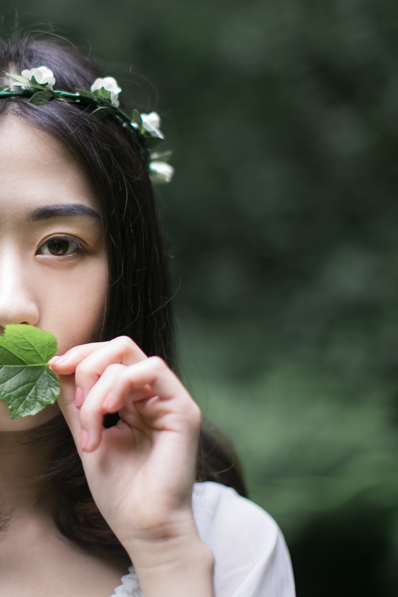 她从林中走来 纯粹又丰盛 - 刘可乐 - 图虫网 - 最