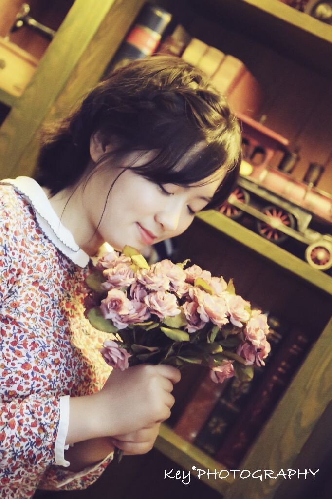 <客片>。<萌萌哒>~超级萌而且超级害羞的小姑娘~才15岁的初中生,这应该是我拍过年纪最小的客片了吧~好可爱~~~>~<~~~