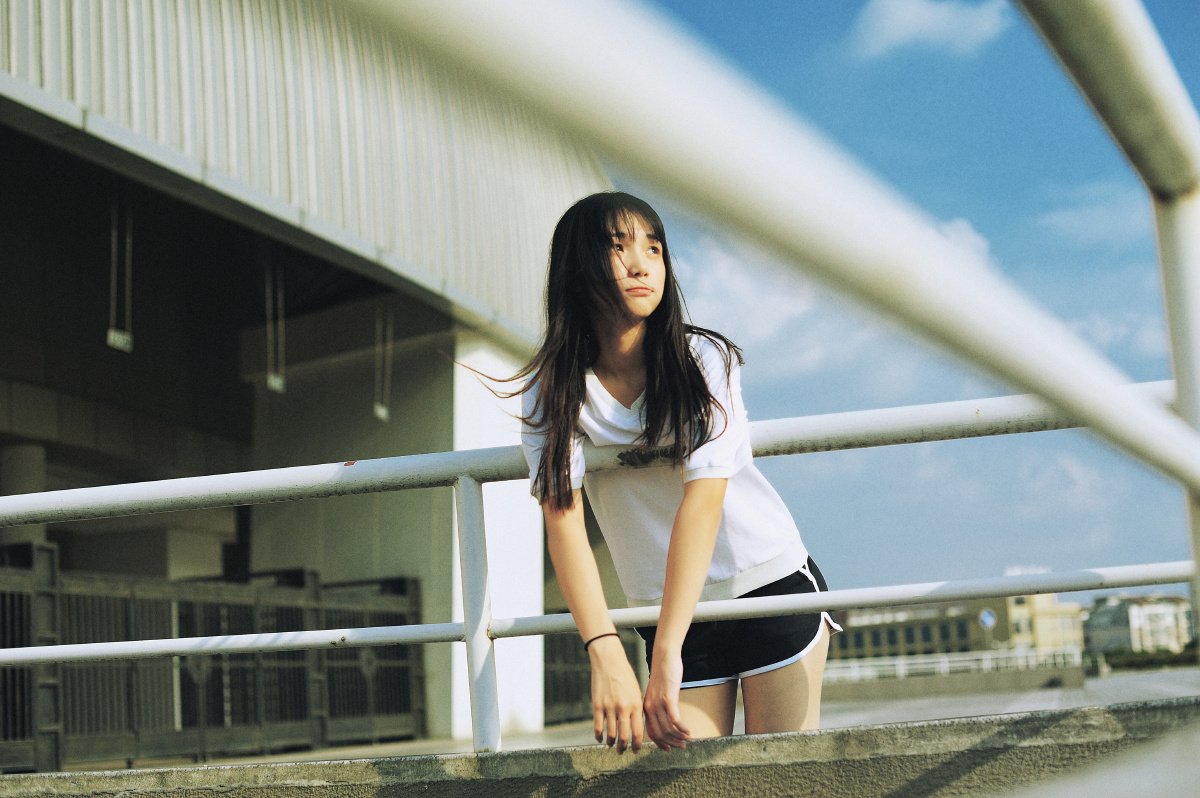 踮脚张望的时光