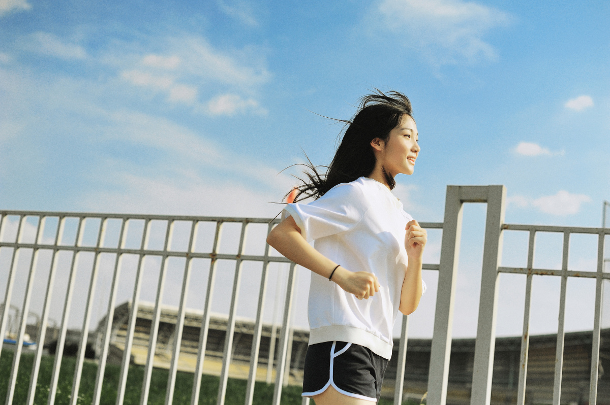 踮脚张望的时光