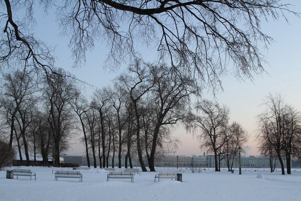 really like the heavy snow here<br />
2012.01.25 St. Petersburg