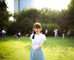 001