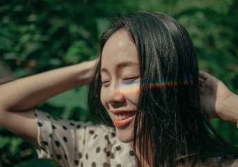 001