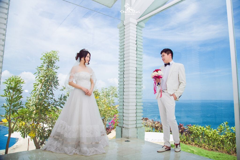巴厘岛婚礼婚纱照