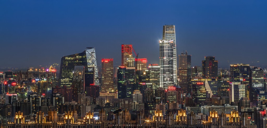 拍摄地：绿地中心56层
