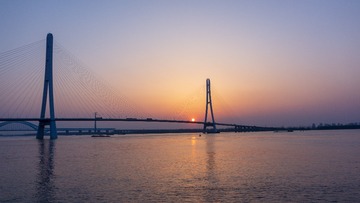 2150975