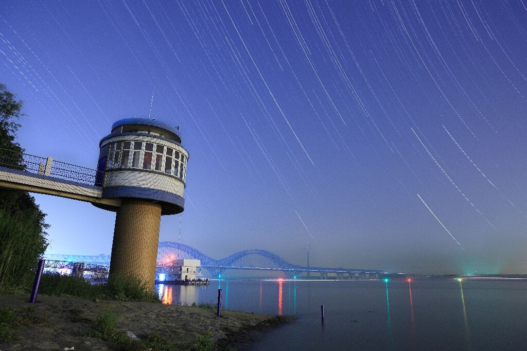 南京空气还是太差，近地面的污染很严重