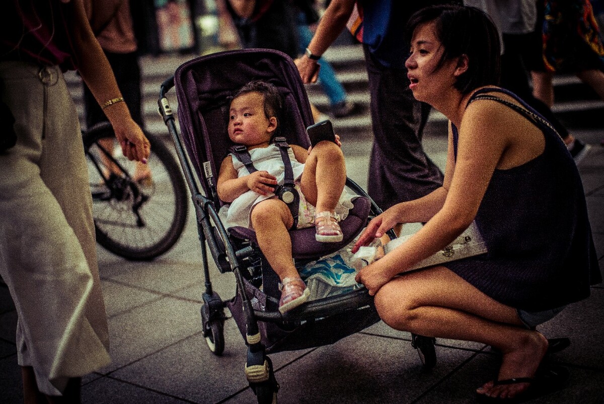 你爸爸呢<br />
拍于上海