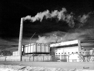 20110203824bw