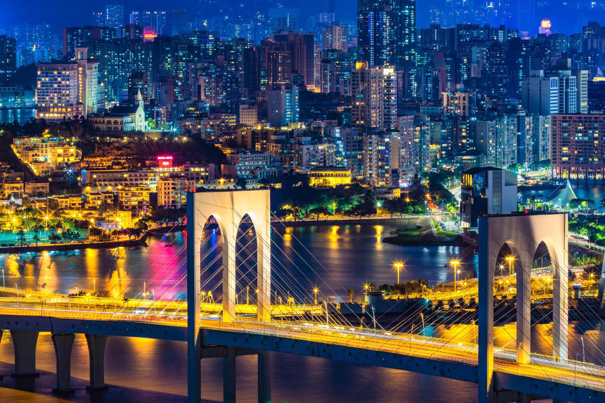 摄于珠海湾仔,回望澳门半岛不一样的城市风光