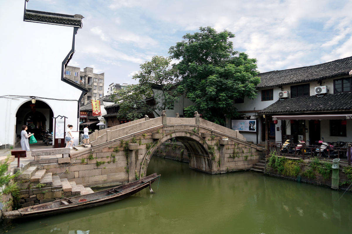 浙江湖州新市古镇风光1