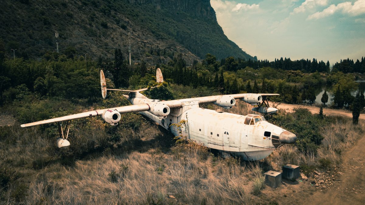 西山下的水轰—5 - 三号小飞机 - 图虫
