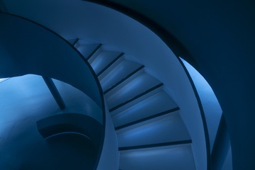 896466