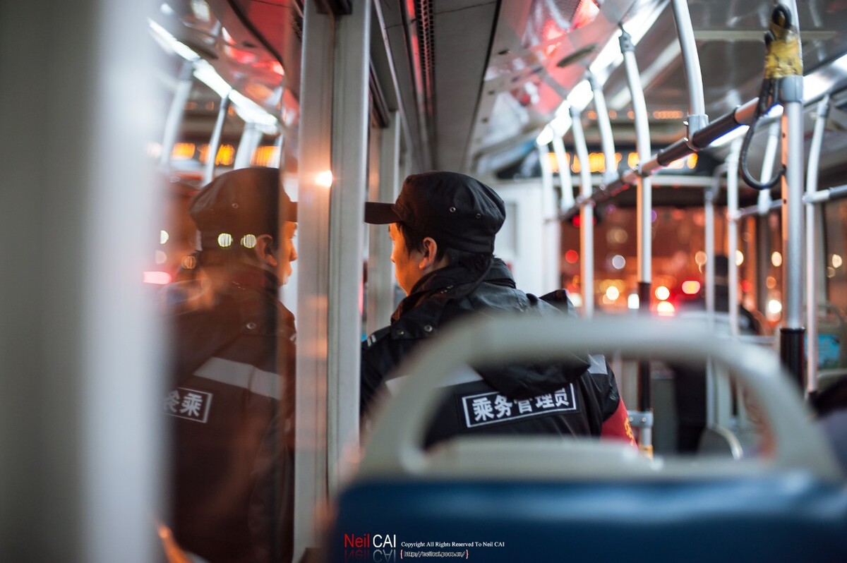 2018年12月，82路公交车上，平安夜，为平安。
