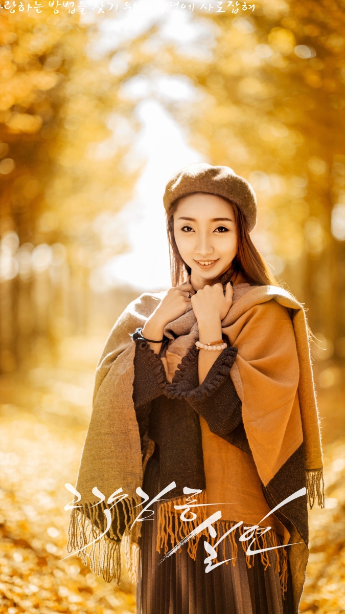 秋天银杏树人像