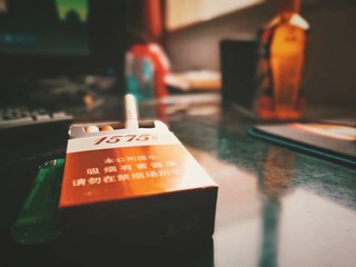 烟酒不分家