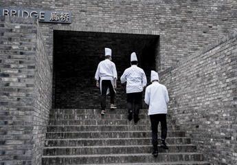 0C8DB713-816F-4487-B36B-09415991CBDA/L0/001