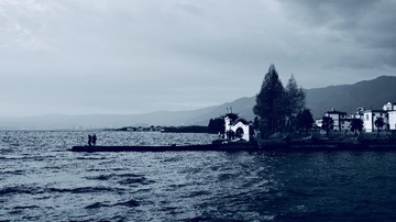 1003230