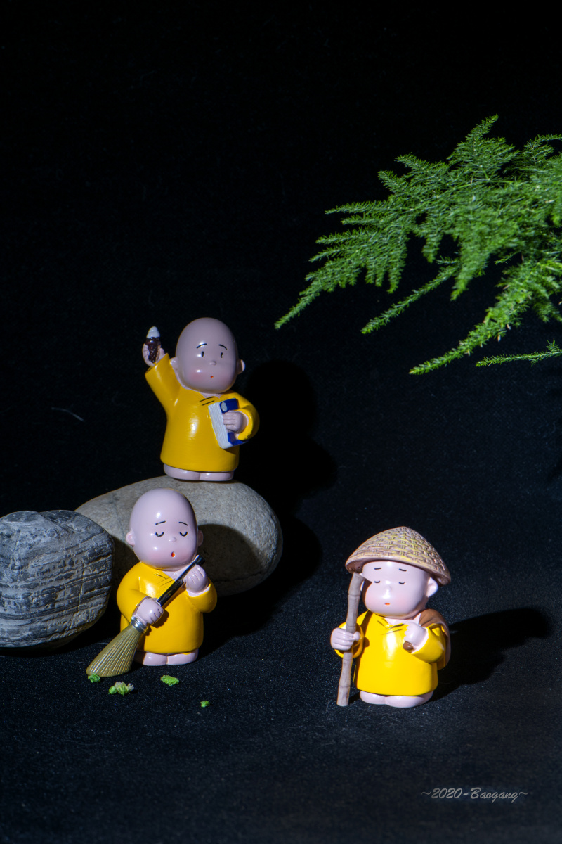 静物二货小和尚