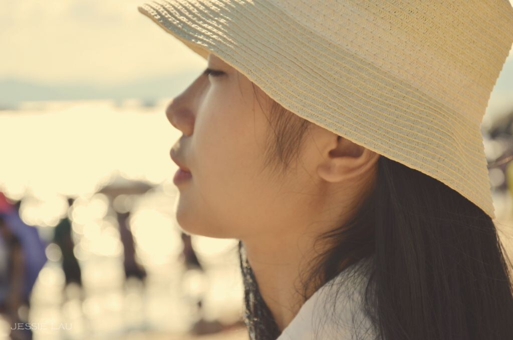 《意外邂逅》<br />
<br />
有点难以想象这是抓拍的(⊙o⊙)哦~<br />
<br />
拍摄地点:台山大浪湾<br />
拍摄时间:2014.06.01<br />
<br />
微博: @刘杰西_ <a href="http://weibo.com/" target="_blank" rel="nofollow">http://weibo.com/</a><br />
btoj poco网: <a href="http://jessie-liu.poco.cn" target="_blank" rel="nofollow">http://jessie-liu.poco.cn</a>