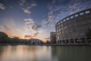 上海立信金融会计学院