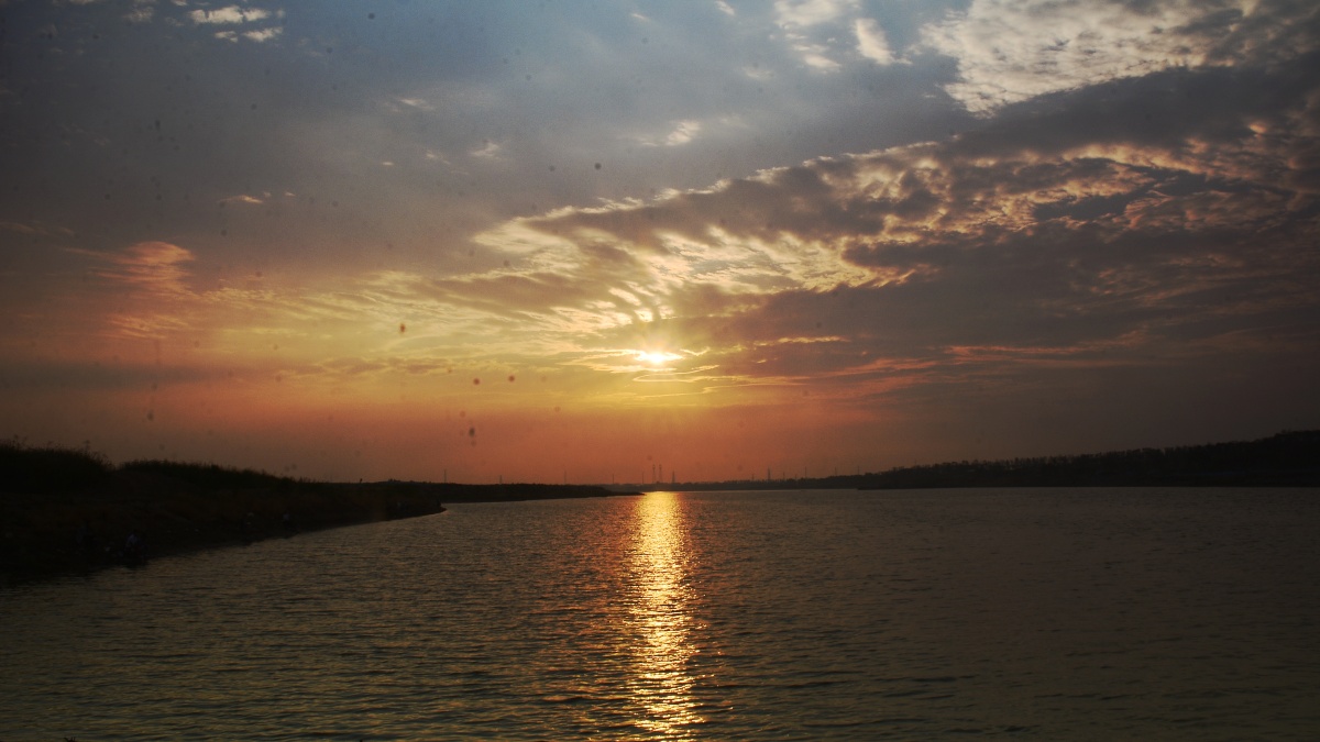 新乡市凤泉湖早晨 - 牧野草子 - 图虫