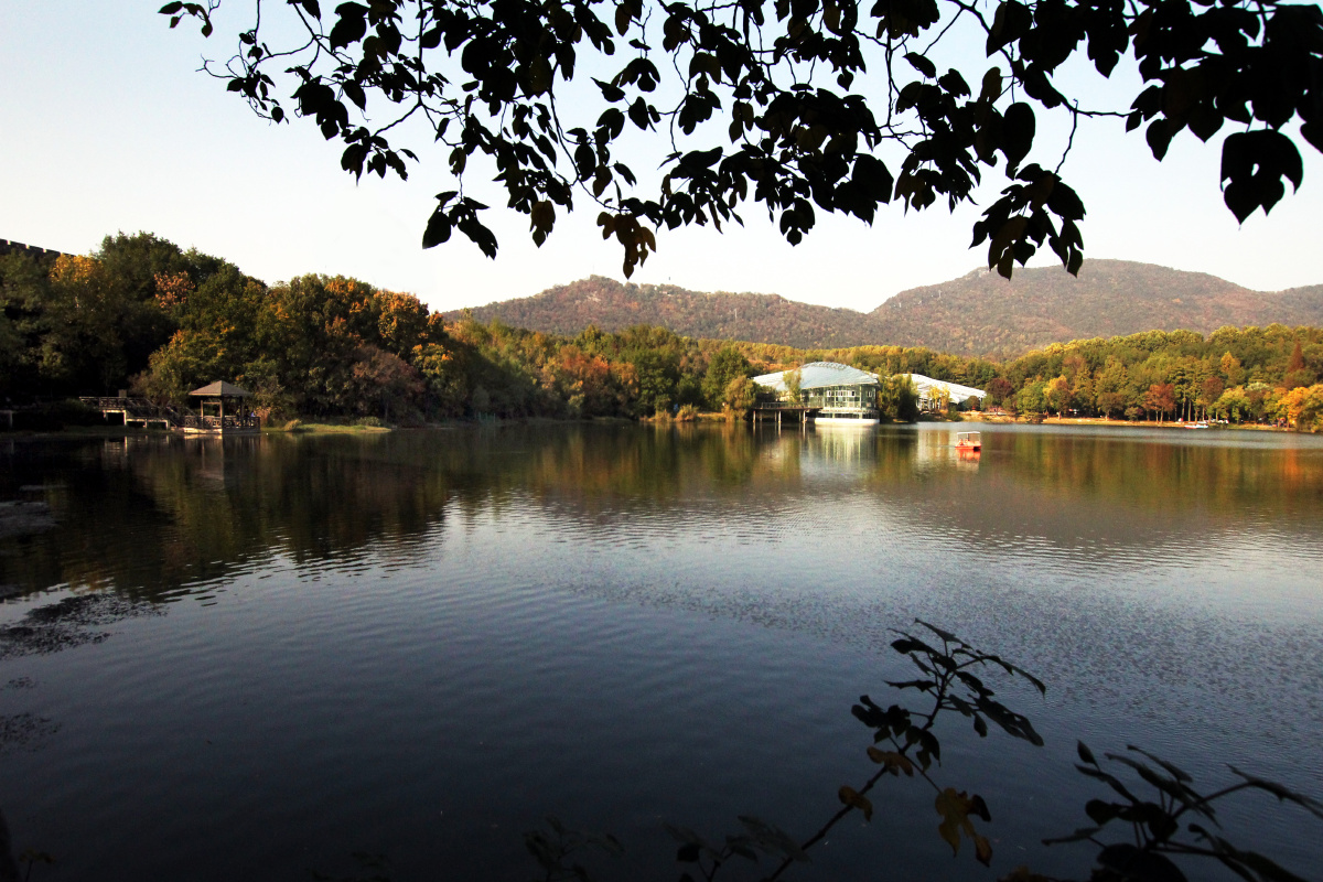 南京中山陵景区前湖风光