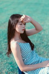 001
