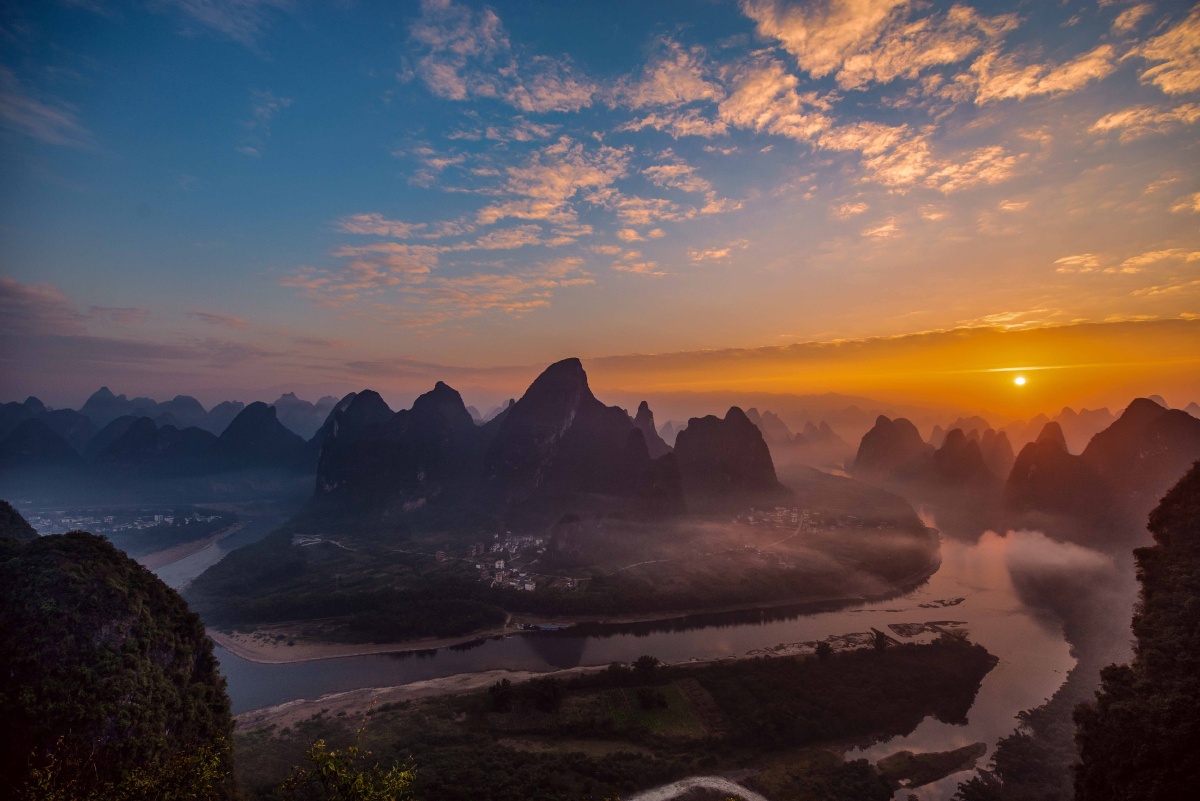 今早相公山日出