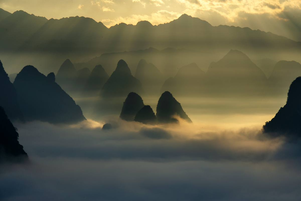 今早相公山云海美爆