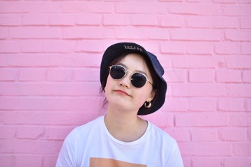 001