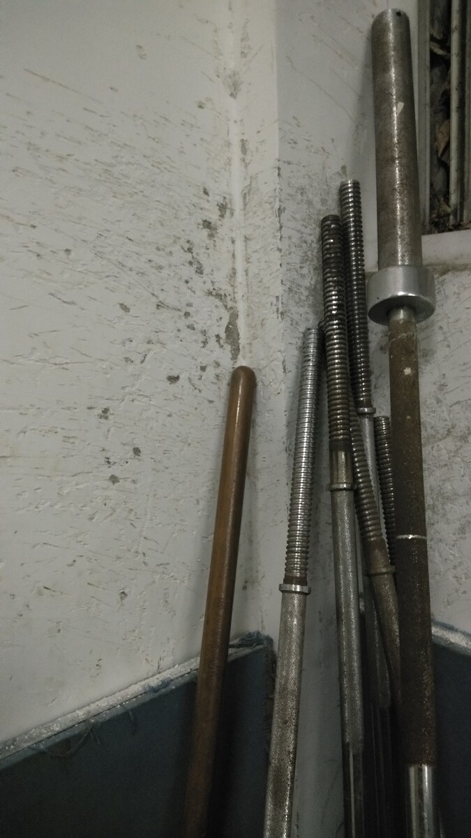 埋在墙里的水管漏水怎么检测