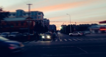 133104