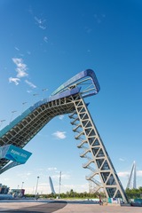 129905