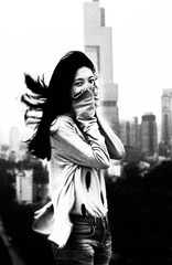 和平来发人像