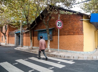 1506451