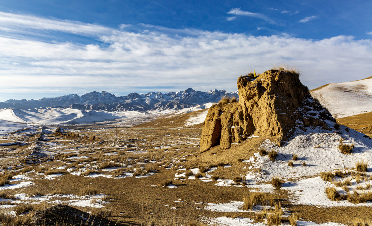 乌鞘岭长城 - 创作者153476686038639 - 图虫