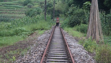 5925950