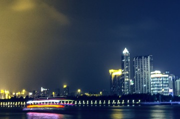 _8876809