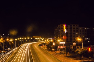 _8876839