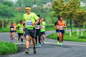 何彬+13512505743+奔跑吧，兄弟+赛道逢缘驿站周边