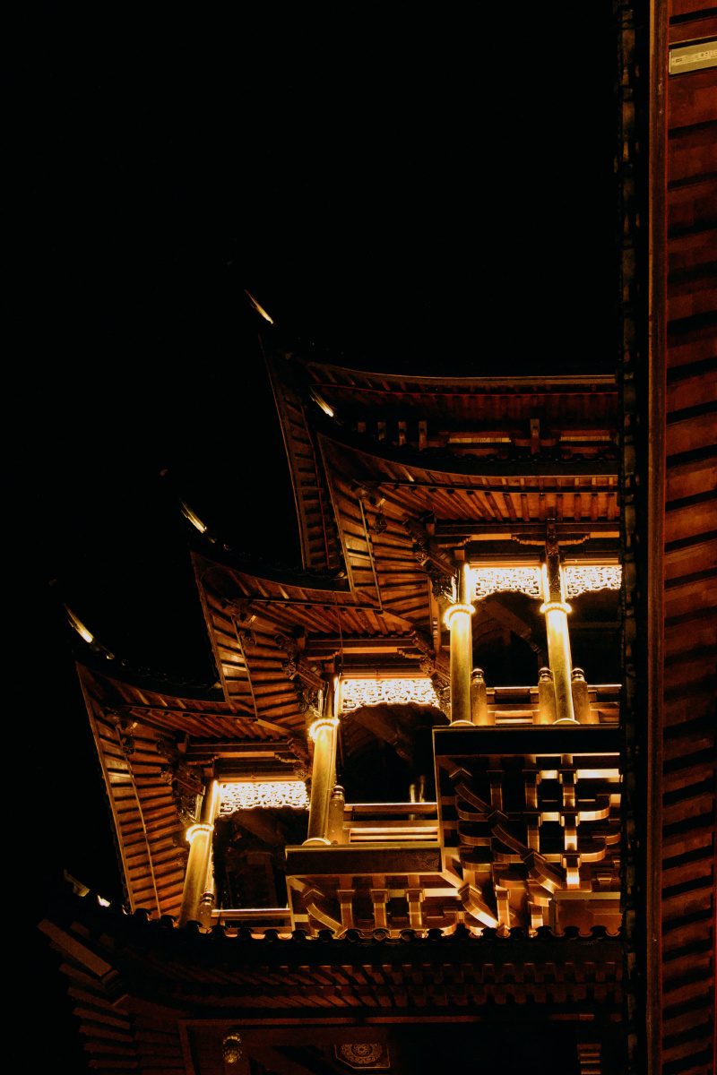 义乌鸡鸣阁