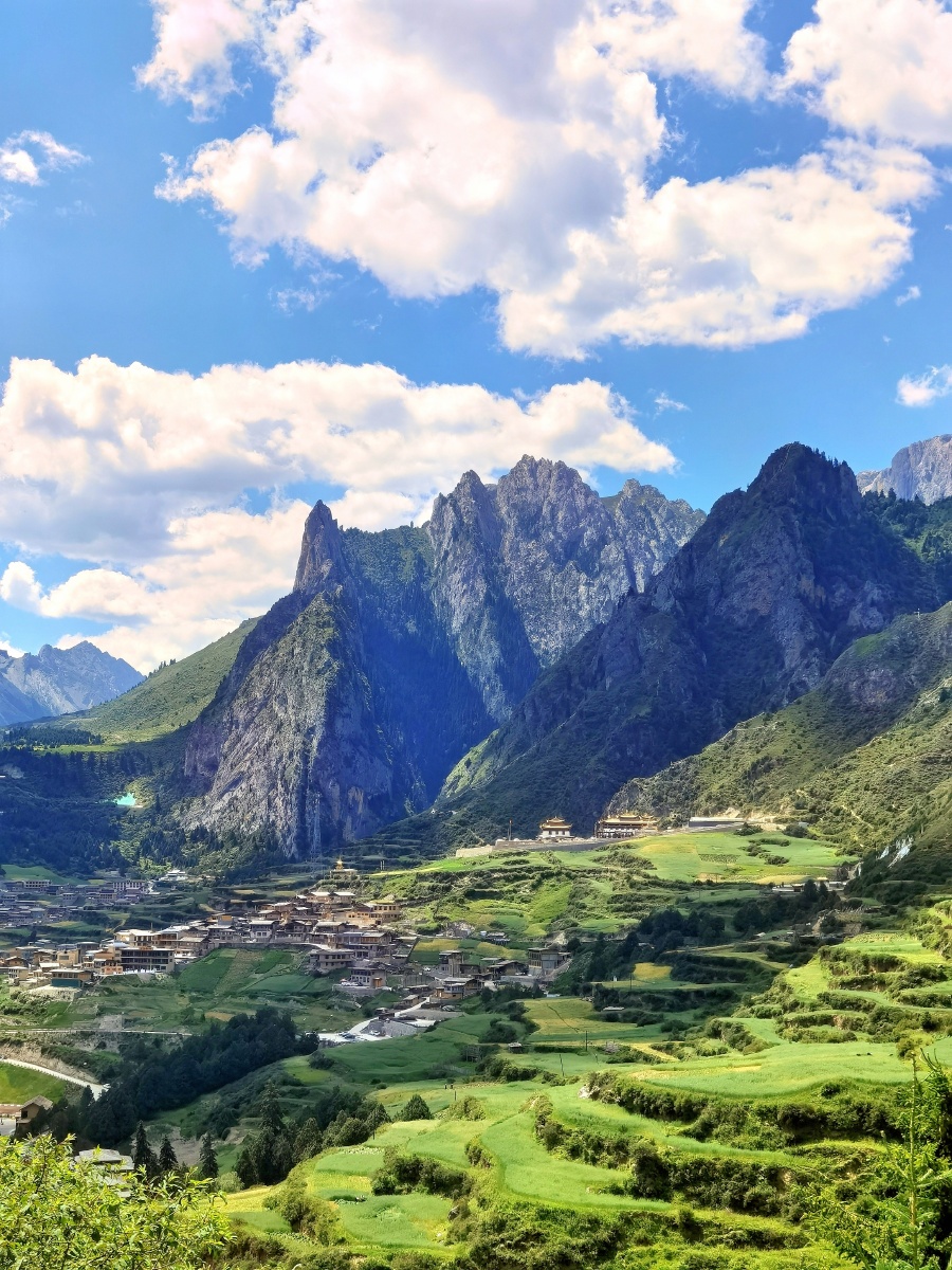 扎尕那风光甘肃迭部县扎尕那