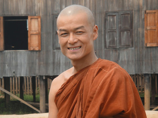 https://cdn6-banquan.ituchong.com/weili/l/189467886716453236.jpg