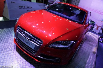 XT__7727.JPG