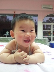 111116第217天，洗澡前，脱光光.jpg