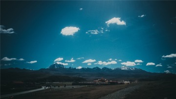 137574