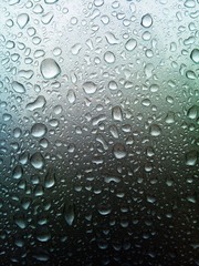 雨后的途锐